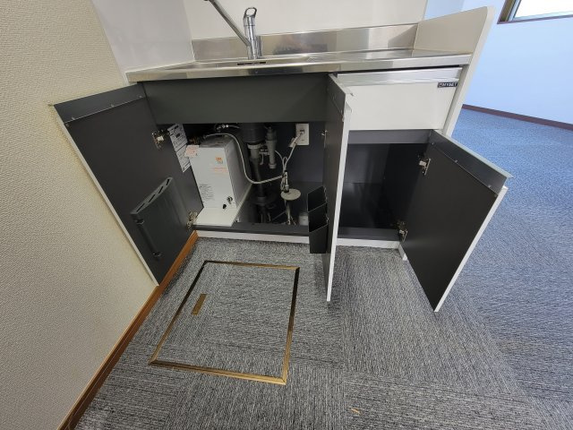 秦野市北矢名の事務所のキッチン