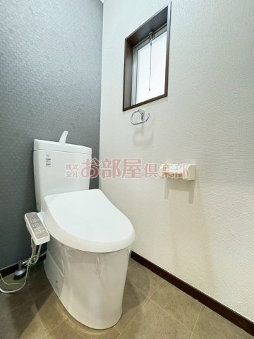 三ノ江ハイツのトイレ|ゆったりとした空間のトイレです