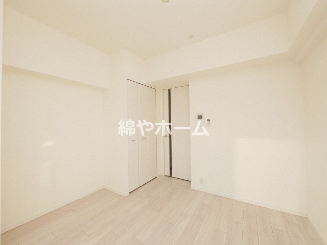 W-STYLE難波の洋室|個人の部屋や寝室として使える洋室です