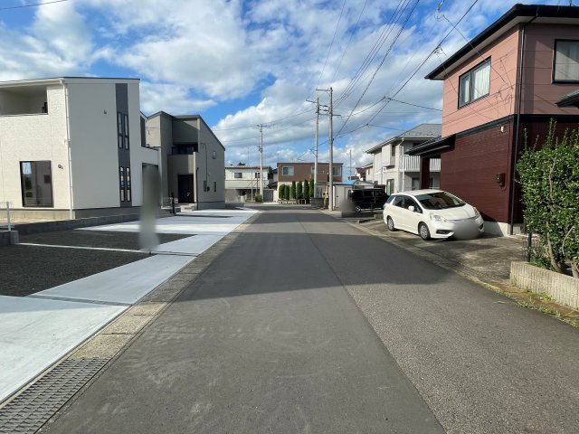 新築戸建・新築建売　郡山市大槻上柵　大槻小・大槻中の前面道路含む現地写真