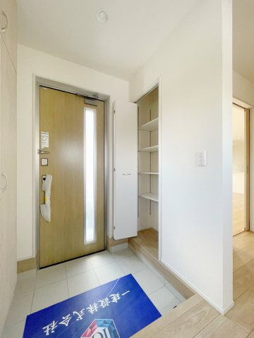 新築戸建・新築建売　郡山市大槻上柵　大槻小・大槻中の玄関