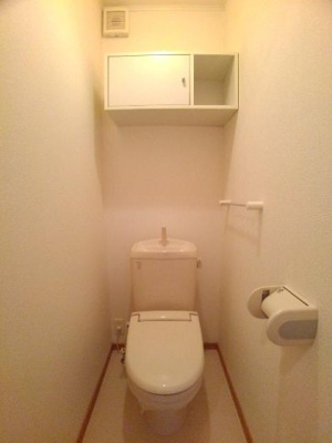 【トイレ】 | サイネリアＢ | コンパクトで使いやすいトイレです
