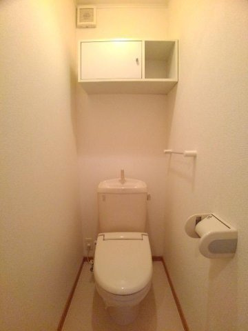 【トイレ】 | サイネリアＢ | コンパクトで使いやすいトイレです