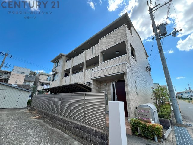 安心のオートロック付きです☆