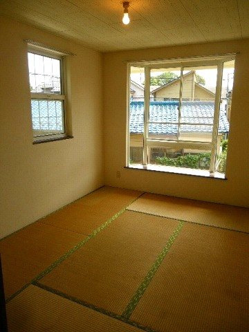 キャッスル古住の和室