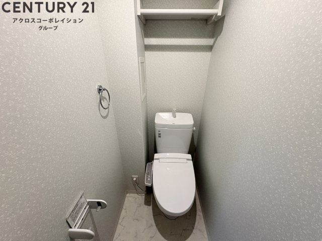 ゆったり落ち着けるトイレです