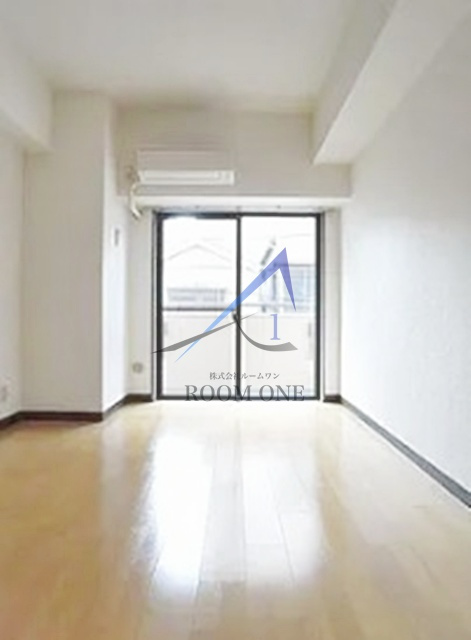 ライオンズマンション錦糸町第8 の居間・リビング|洋室のお部屋です。