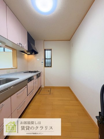西京極西衣手町59-7貸家