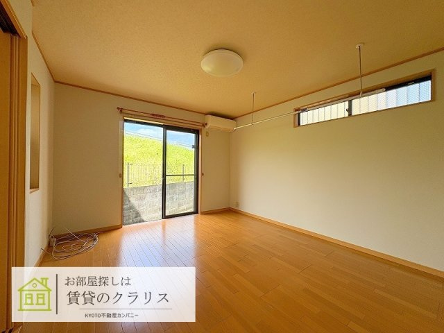 西京極西衣手町59-7貸家