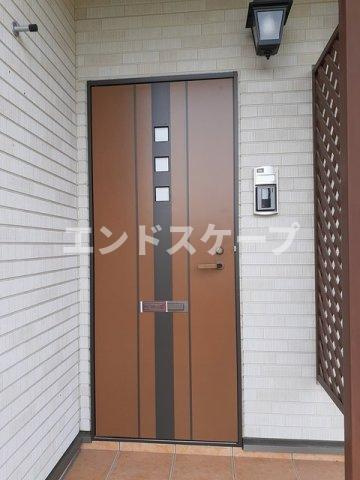 プチテラスⅠの玄関|高崎、前橋のお部屋探しはエンドスケープまで！お客様の理想お聞かせ下さい♪