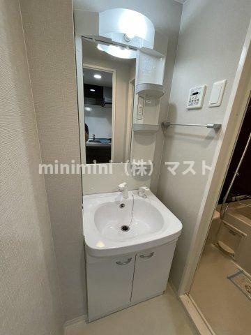 ラグゼ難波西Ⅰの洗面所