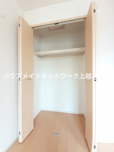 アウローラⅡの収納|クローゼット（参考202号室反転室内写真）