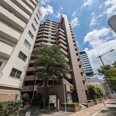 ディオレ西新宿の外観