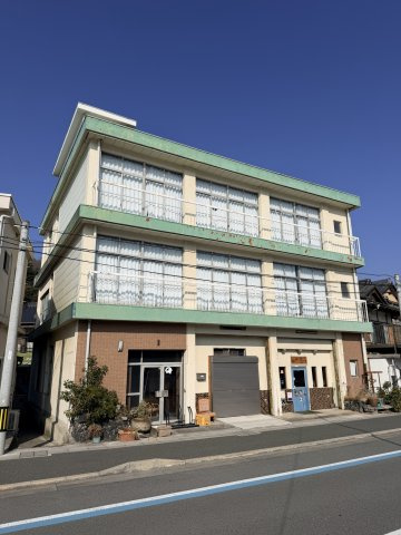 【外観】 | 【猫休憩所】3階建てビル1棟 | 外観です