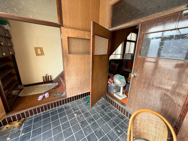 【その他】 | 【猫休憩所】3階建てビル1棟