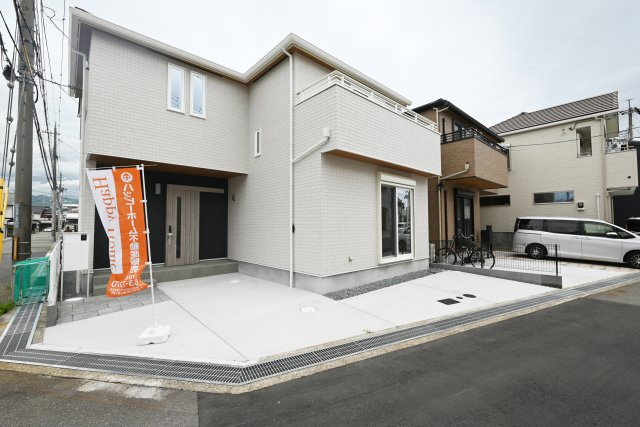 マドレコート宝塚市安倉南4丁目新築一戸建て｜4LDK＋駐車2台可の外観|完成済みですのでいつでも室内を見学して頂けます。見学をご希望の方はお気軽にお問い合わせください。