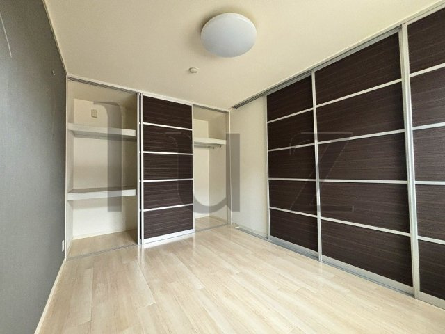 シャイニングヒルの寝室
