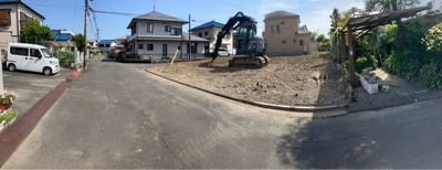 【外観】 | 藤枝市藤岡1丁目 3期 新築一戸建て 1号棟 | 現在建築中の外観画像です。ご内覧は同じメーカーの完成物件へご案内いたしますので、いつでもご相談ください！