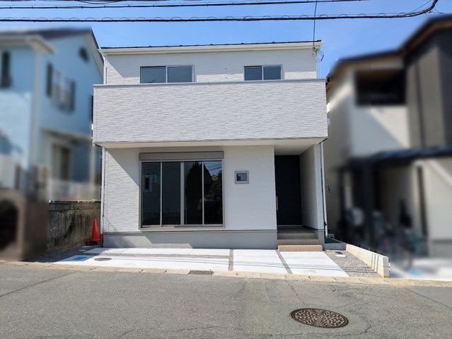 大津市一里山六丁目　新築戸建