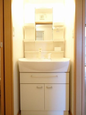 ヴィラ　グレイスフル　Ⅱの洗面所