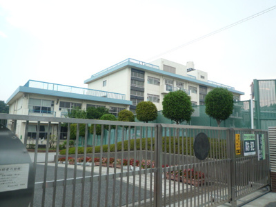 横浜市立南本宿小学校まで500ｍ