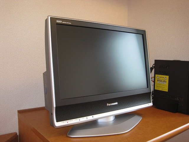 レオパレスプレミール上野Ⅱのその他|液晶テレビ