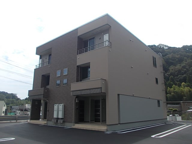 エレガンスフランⅡ