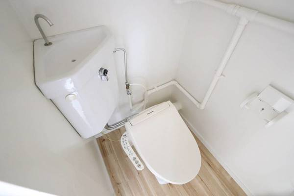 ビレッジハウス河内2号棟のトイレ|ビレッジハウスの同一物件・同一タイプの間取りの写真です