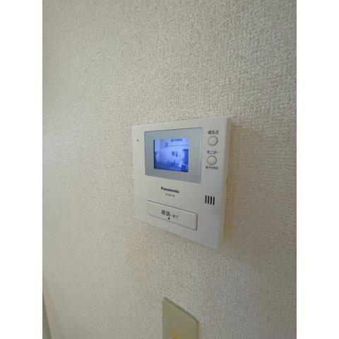 南陽荘の設備|モニタ付きインターホン