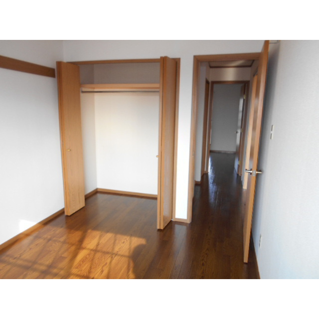 エステート若宮の収納