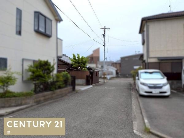 和歌山市和歌浦東１丁目　土地の前面道路含む現地写真