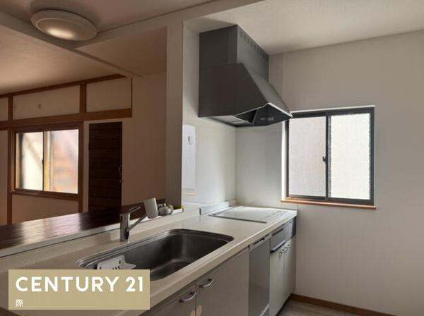 和歌山市布施屋　中古戸建のキッチン