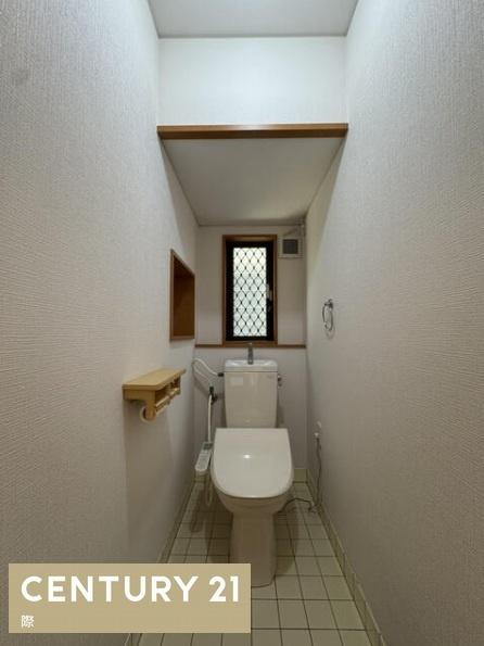 和歌山市布施屋　中古戸建のトイレ