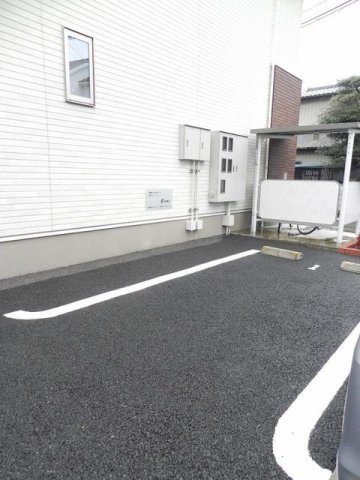 サニーホームの駐車場
