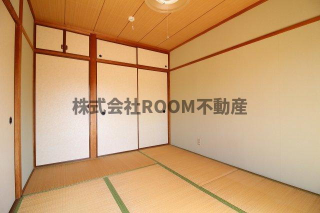 祝吉コーポレーションの和室
