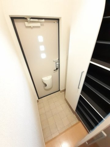 リヴェールの玄関