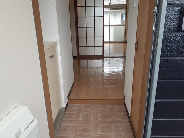 サイレント４５０の玄関