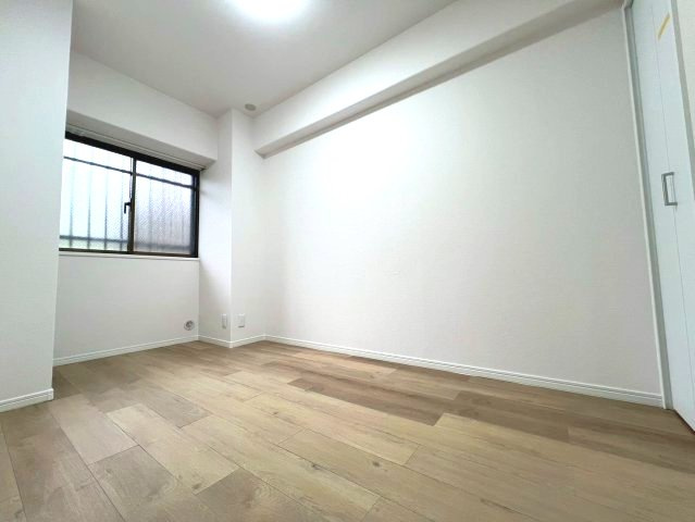 バームハイツ西葛西の洋室|寝室や子ども部屋、在宅ワーク用など幅広く使いやすい空間。