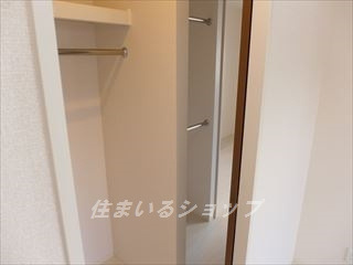 ヴァンベール　Ⅰ棟の収納|ウォークインクローゼット