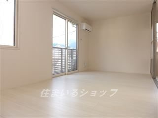 ヴァンベール　Ⅰ棟の居間・リビング|エアコン付き