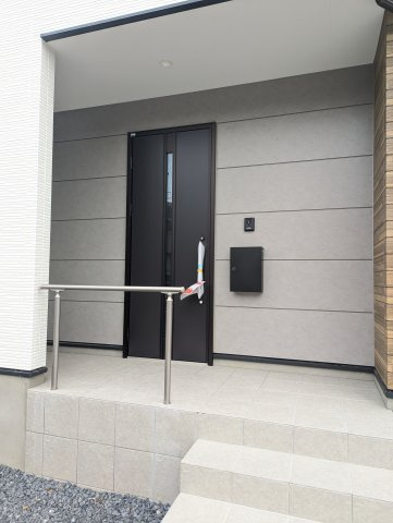 水戸市河和田　2期の玄関|玄関です。玄関は住まいの（顔）です～♪新しい生活を新しい家で♪