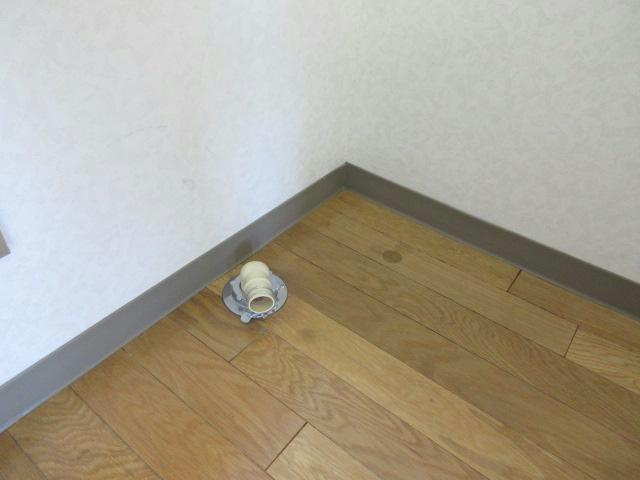 M.K.Relationsの周辺