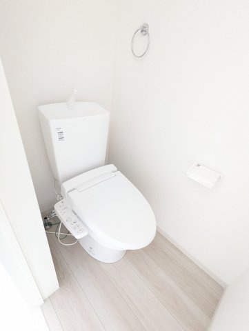 水戸市住吉町　5期のトイレ|温水ウォシュレット付きトイレでゆっくりと快適なお一人時間を～
