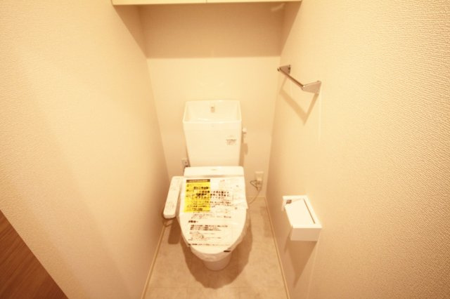 ニューレセンテカントリーのトイレ|※同建物の類似写真となります。