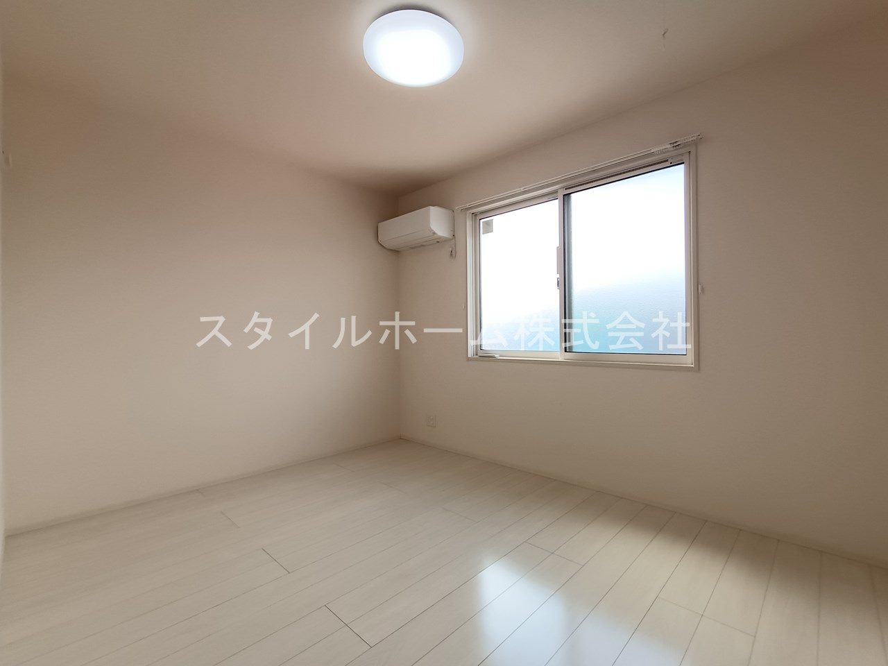 Ｂoｎｎｅ　Ｍａｉｓoｎの洋室