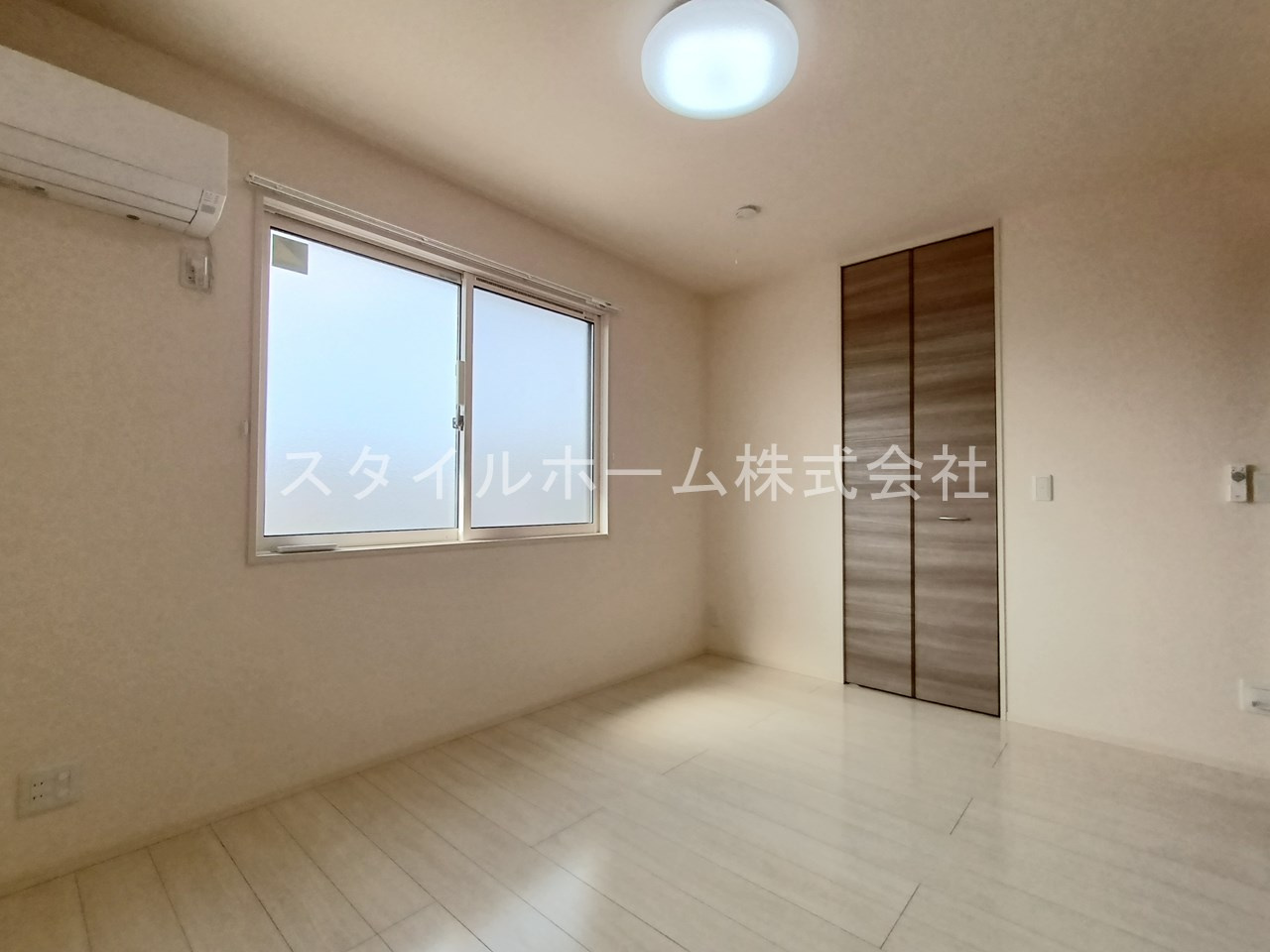 Ｂoｎｎｅ　Ｍａｉｓoｎの居間・リビング