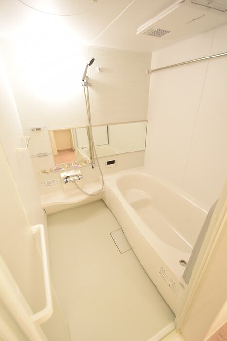 エミネンスさやかの浴室|同物件別部屋イメージ写真