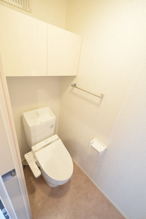 エミネンスさやかのトイレ|同物件別部屋イメージ写真