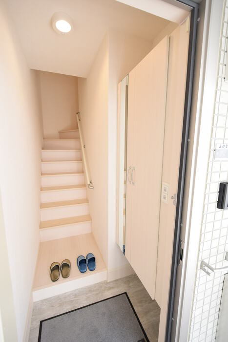 エミネンスさやかの玄関|同物件別部屋イメージ写真