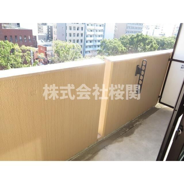 ＹＡＹＯＩ　ＣＯＵＲＴのバルコニー|写真は他部屋